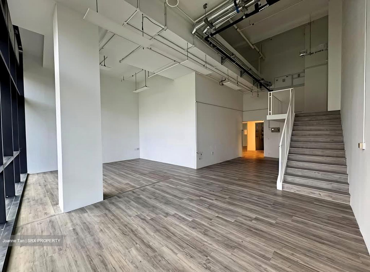 Woods Square (D25), Office #601925731